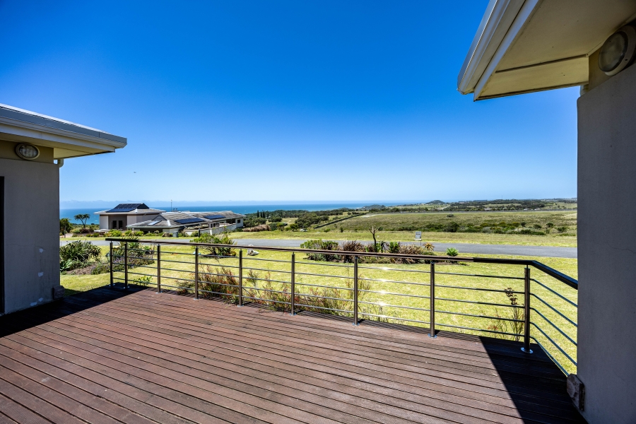 3 Bedroom Property for Sale in Kwelera Eastern Cape